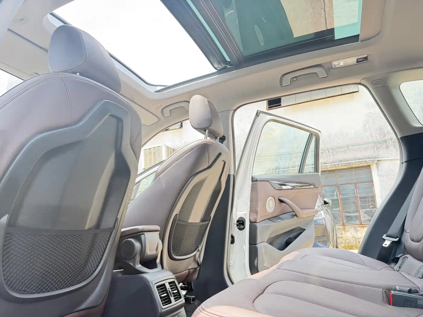 BMW X1 2022 sDrive20Li Premium фото 13