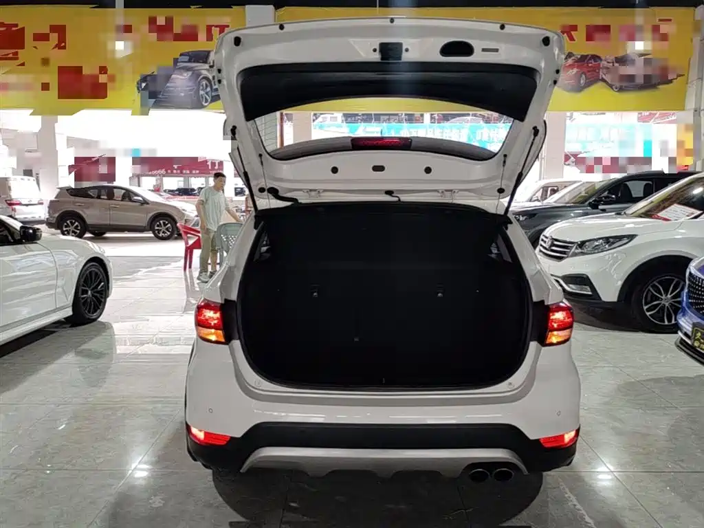 Kia KX CROSS 2018 1.6L Automatic Smart Sunroof Edition фото 19