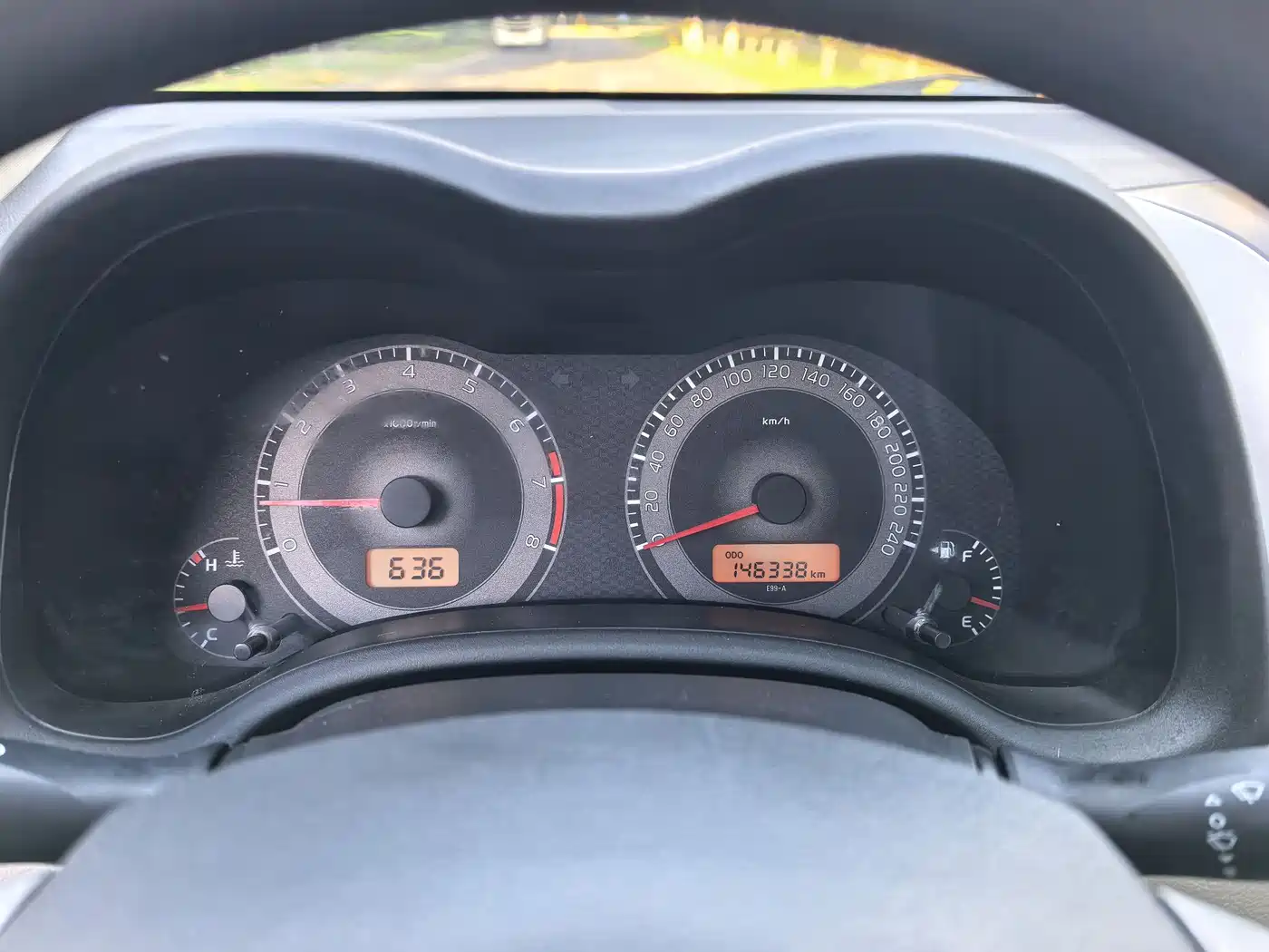 Toyota Corolla 2012 Styling Edition 1.8L Manual GL-i фото 6