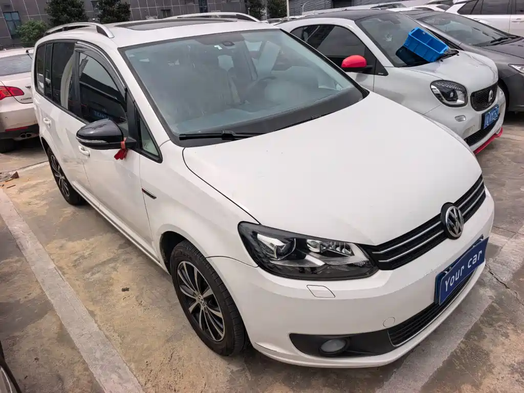 Volkswagen Touran 2015 2015 1.4T DSG Comfort Edition 5-seater