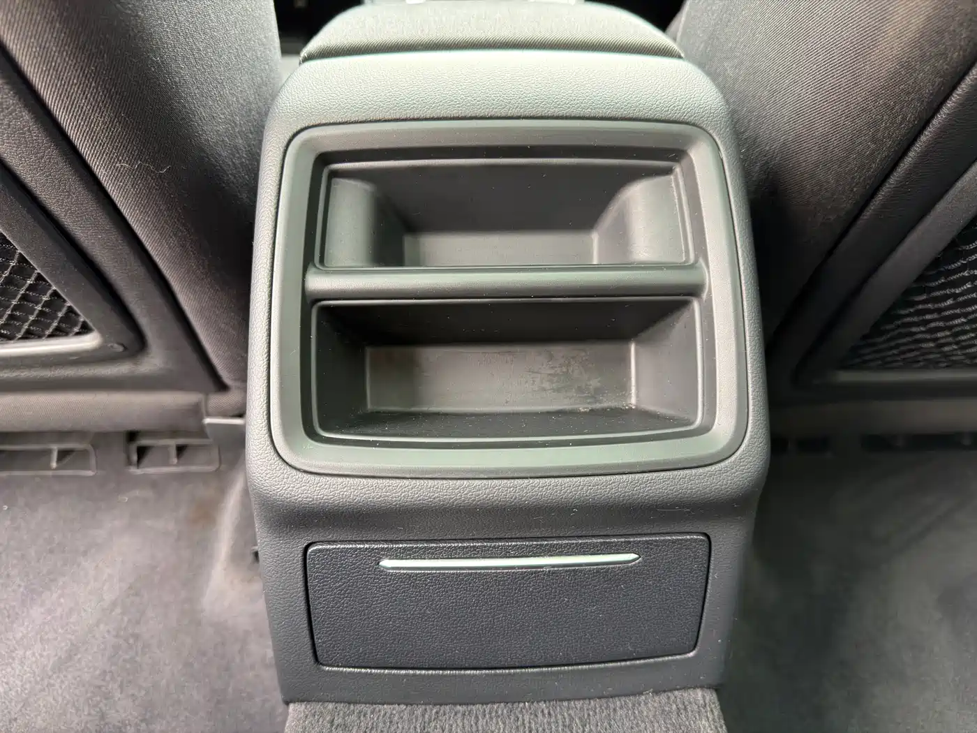 Audi A4L 2019 40 TFSI Progressive (China V) фото 16