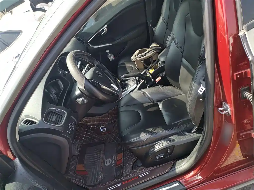 Volvo V40 2018 2017 T3 Inscription