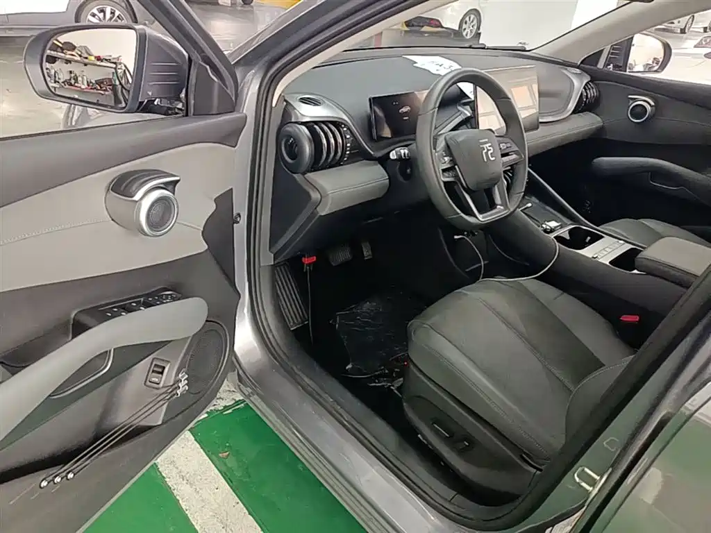 BYD Yuan PLUS 2025 Smart Drive 510KM Surpass Edition фото 16