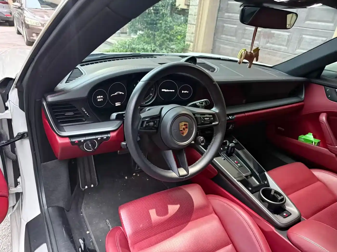 Porsche 911 2022 Carrera 3.0T фото 2