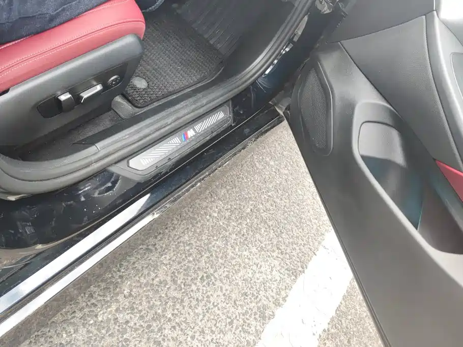 BMW i5 2025 2025 eDrive 40L M Sport Package