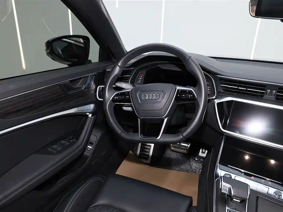 Audi A6L 2025 45 TFSI quattro Premium Sport + Exclusive Package фото 13
