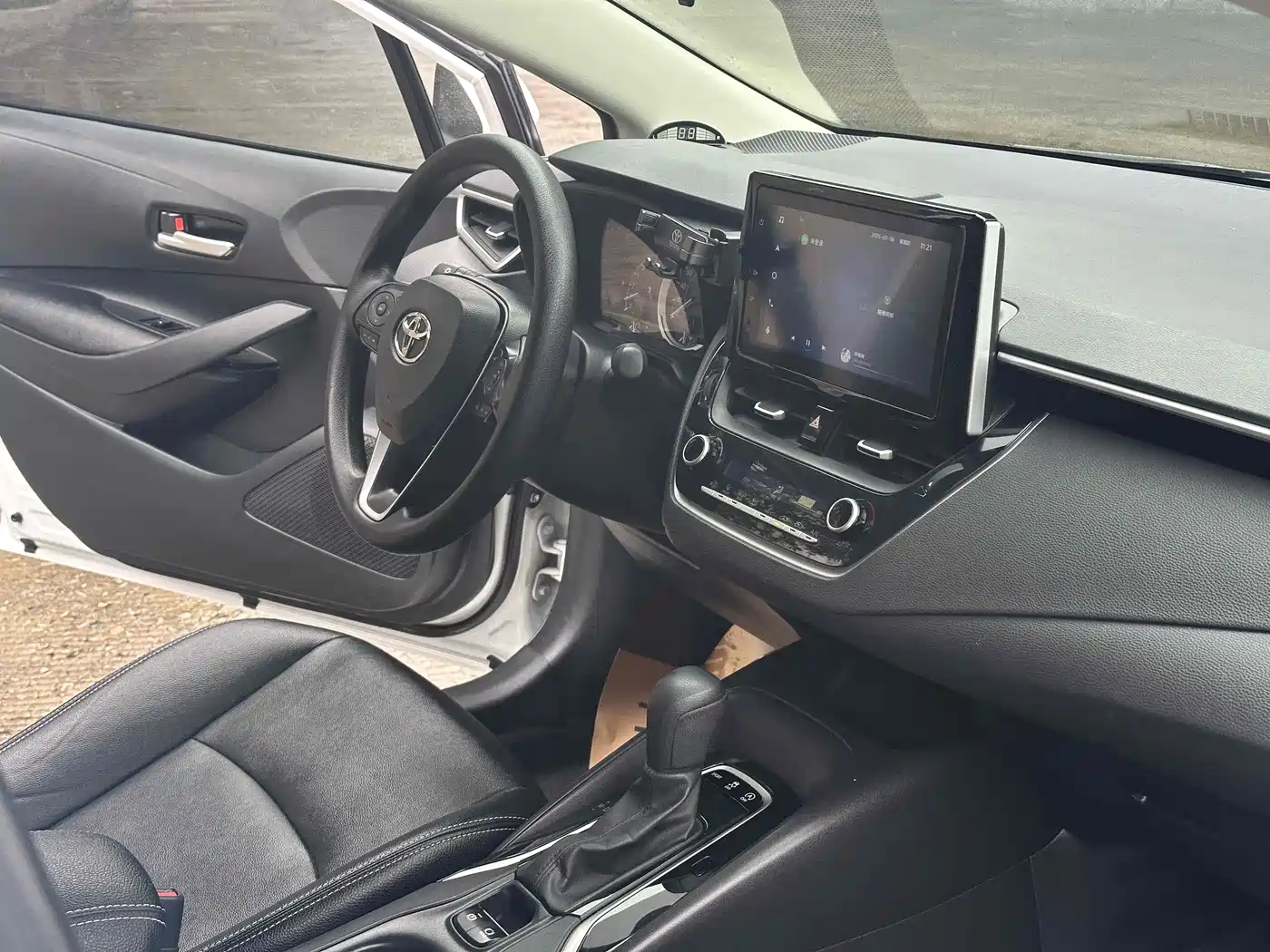 Toyota Corolla 2019 1.2T S-CVT GL-i Elite Edition фото 9