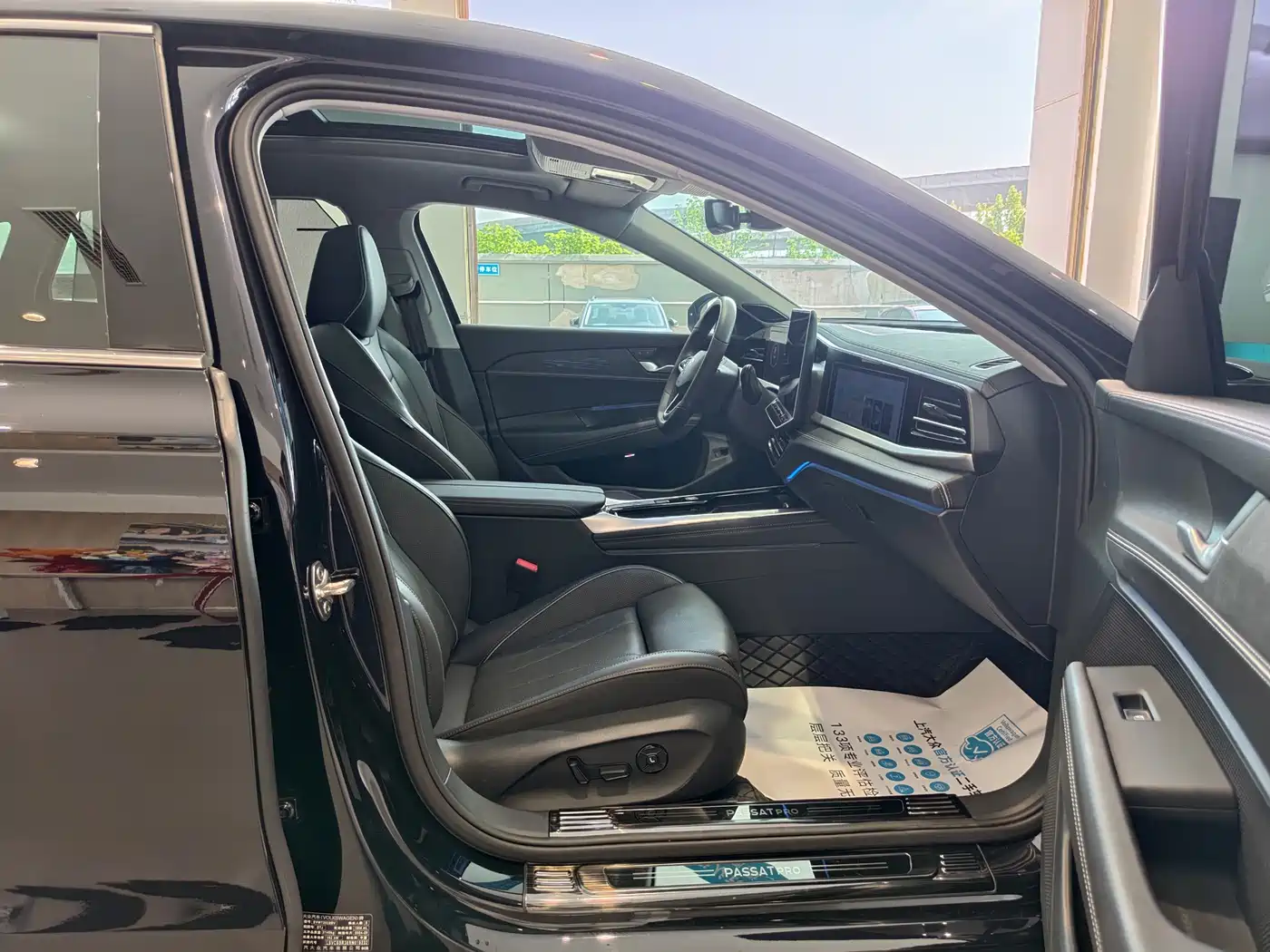 Volkswagen Passat 2025 Pro 380TSI Dragon Prestige Edition фото 11
