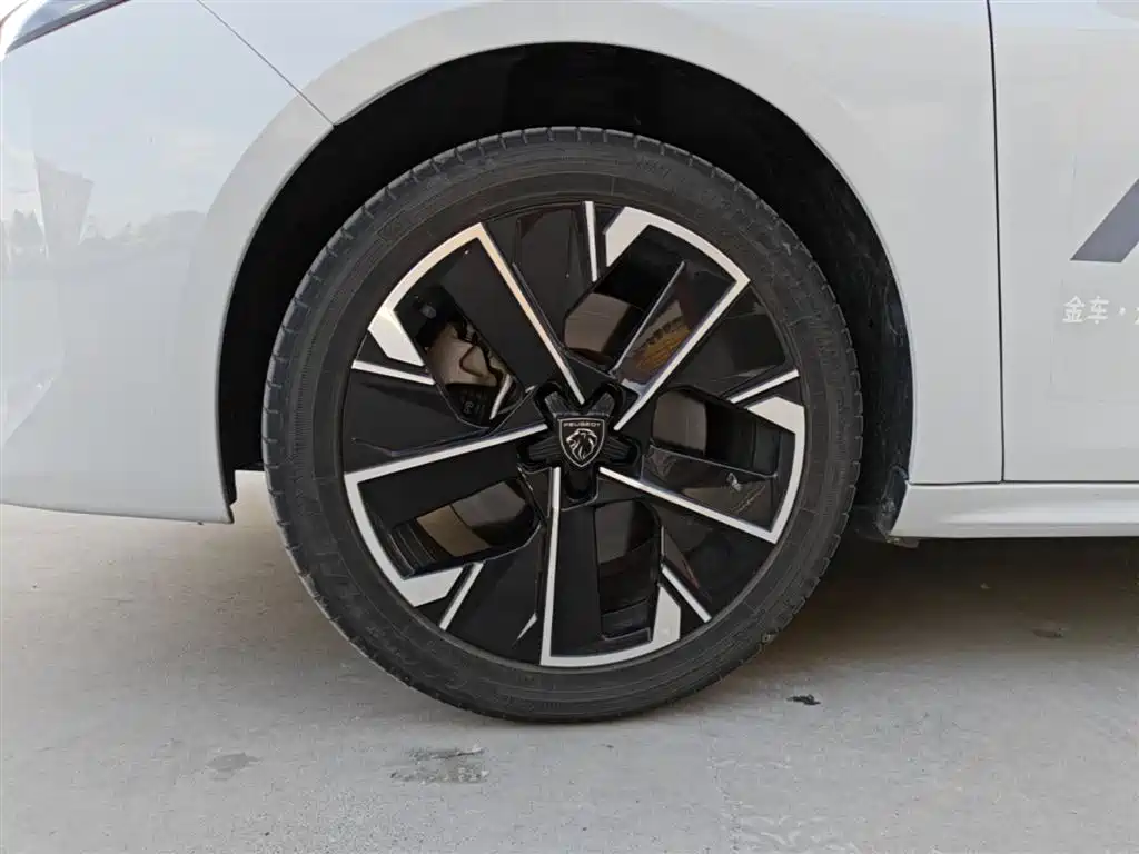 Peugeot 508 2023 508L 400THP Dynamic Flagship фото 23
