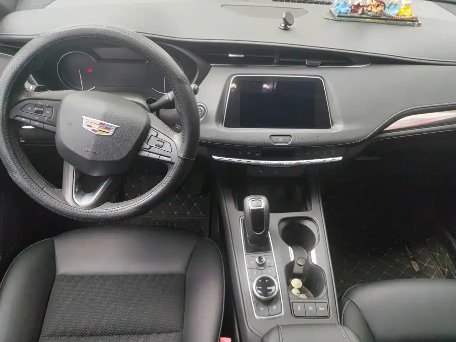 Cadillac XT4 2019 2018 Model 28T 2WD Technology