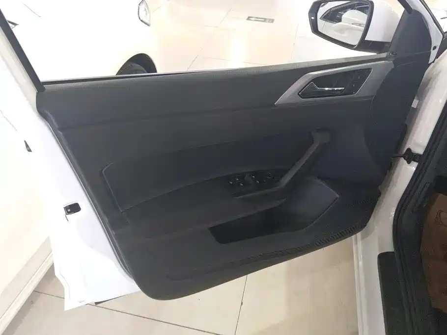 Volkswagen Polo, миниатюра 6
