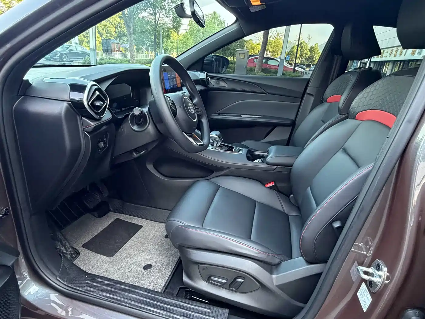 MG MG5 2024 2025 300TGI Global Flagship