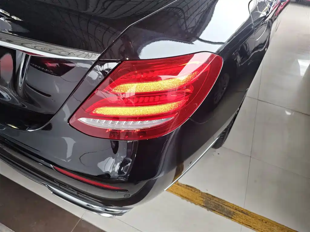 Mercedes-Benz E-Class 2016 E 300 L Luxury фото 8