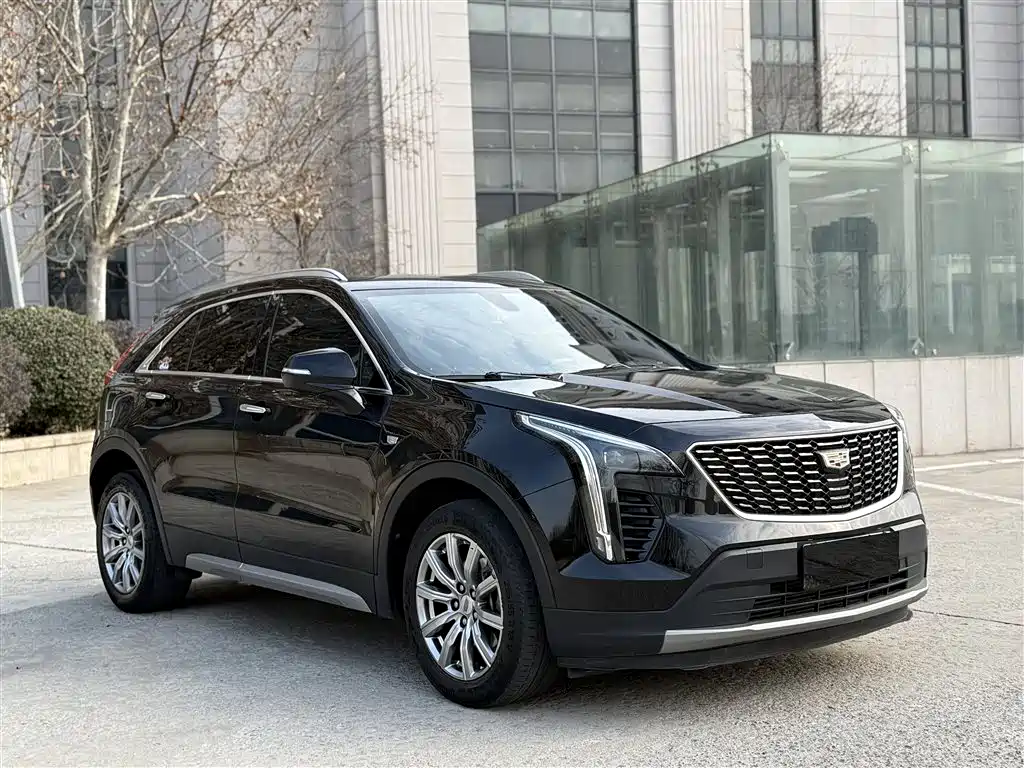 Cadillac XT4 2021 28T FWD Premium Edition фото 11