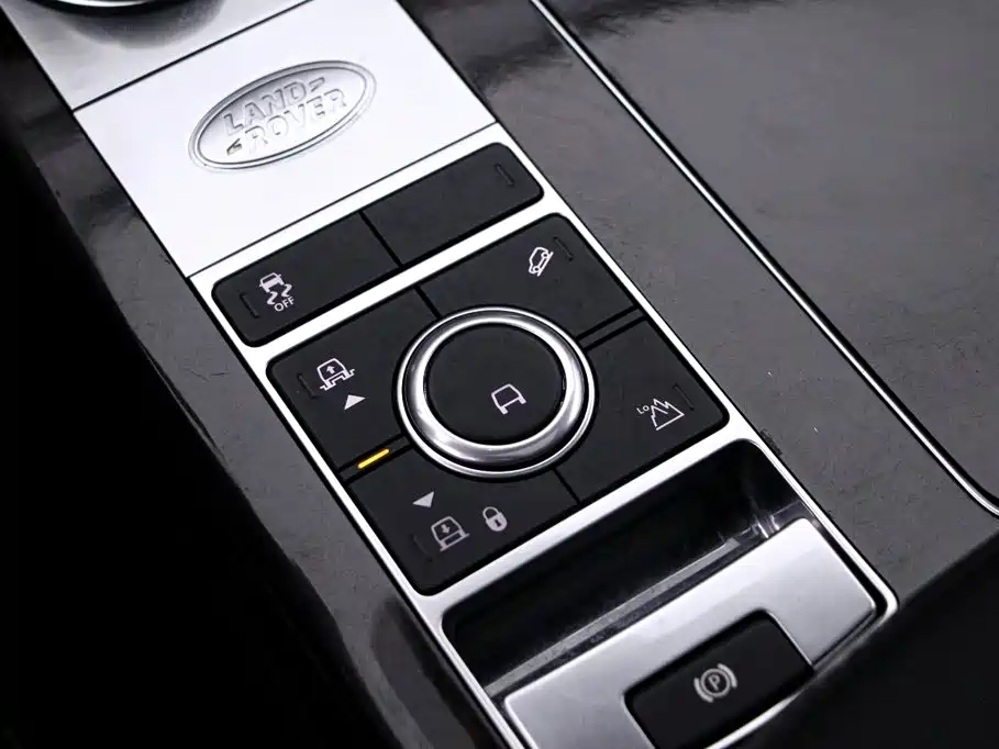 Фото 11 - Land Rover Range Rover