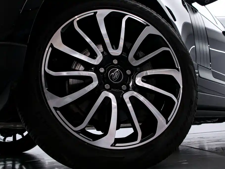 Фото 21 - Land Rover Range Rover