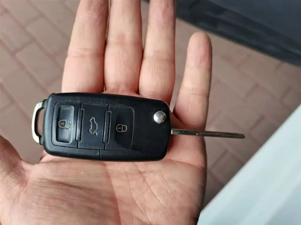 Škoda Rapid 2016 1.6L Manual Pioneer Edition фото 9