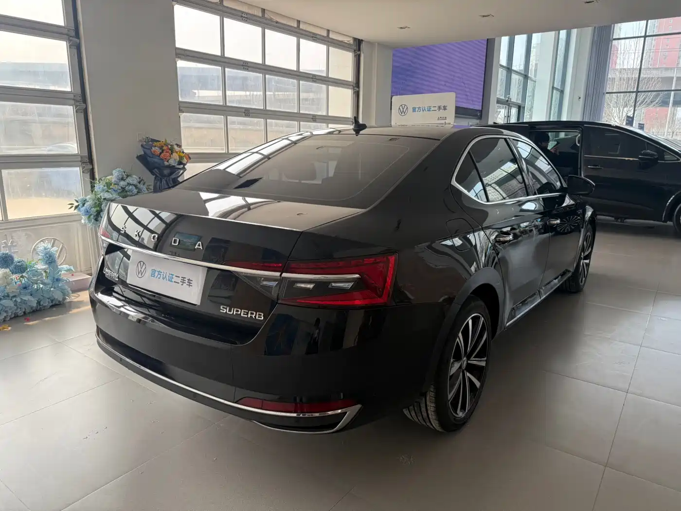 Škoda Superb 2024 TSI280 DSG Premium Edition фото 13