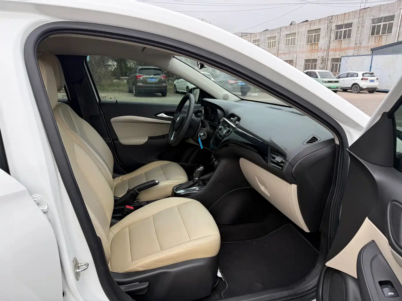 Buick Excelle 2020 15N CVT Elite фото 10