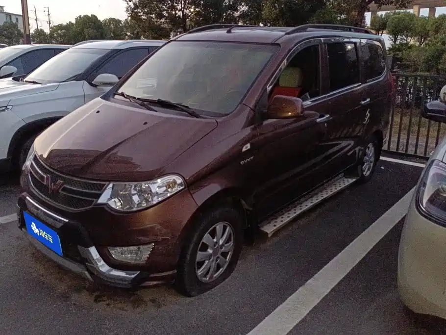 Wuling Motors Wuling Hongguang 2016 — пригон из Китая