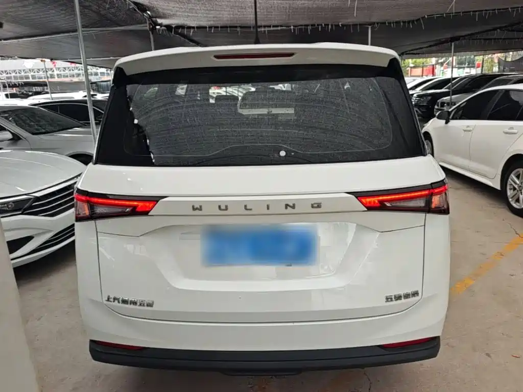 Wuling Motors Wuling Jiachen 2023 2022 1.5L Manual Joy Elite