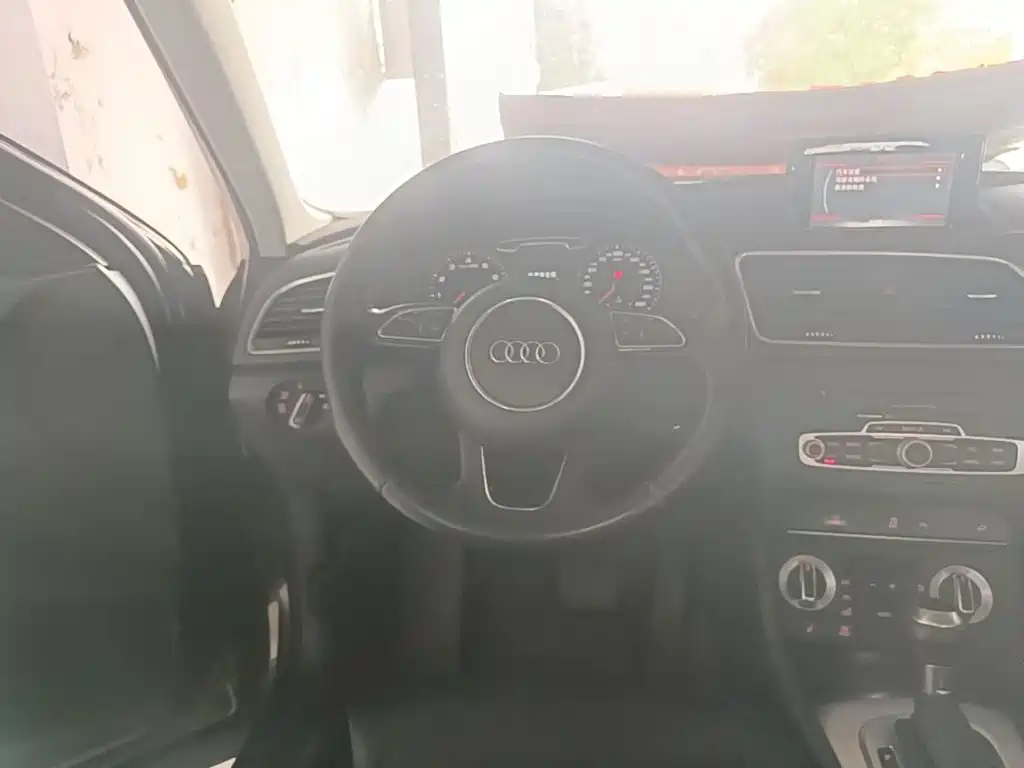 Фото 11 - Audi Q3