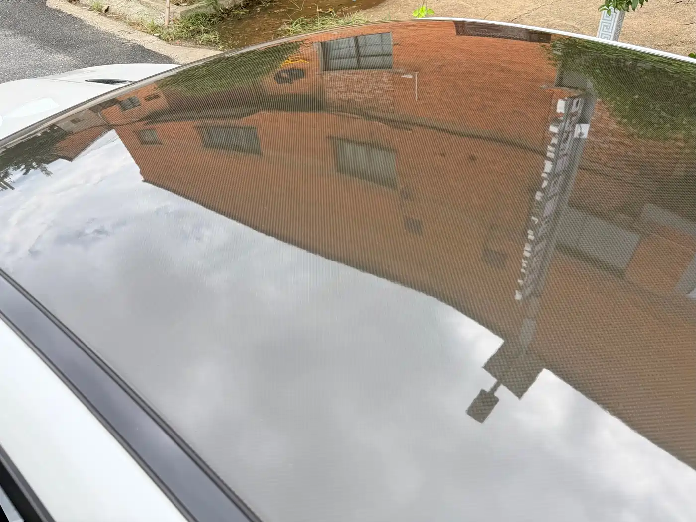 BMW M3 2013 2011 M3 Coupe Carbon Fiber Roof Edition