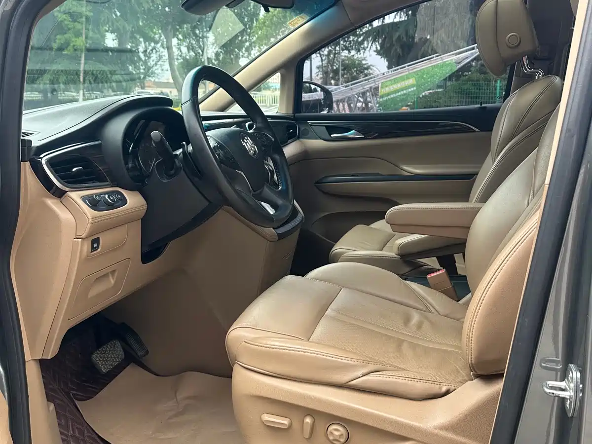 Buick GL8 2018 ES 28T Luxury Type China VI фото 18