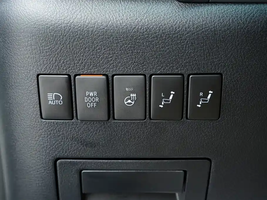 Toyota Alphard 2015 3.5L Premium Edition фото 7