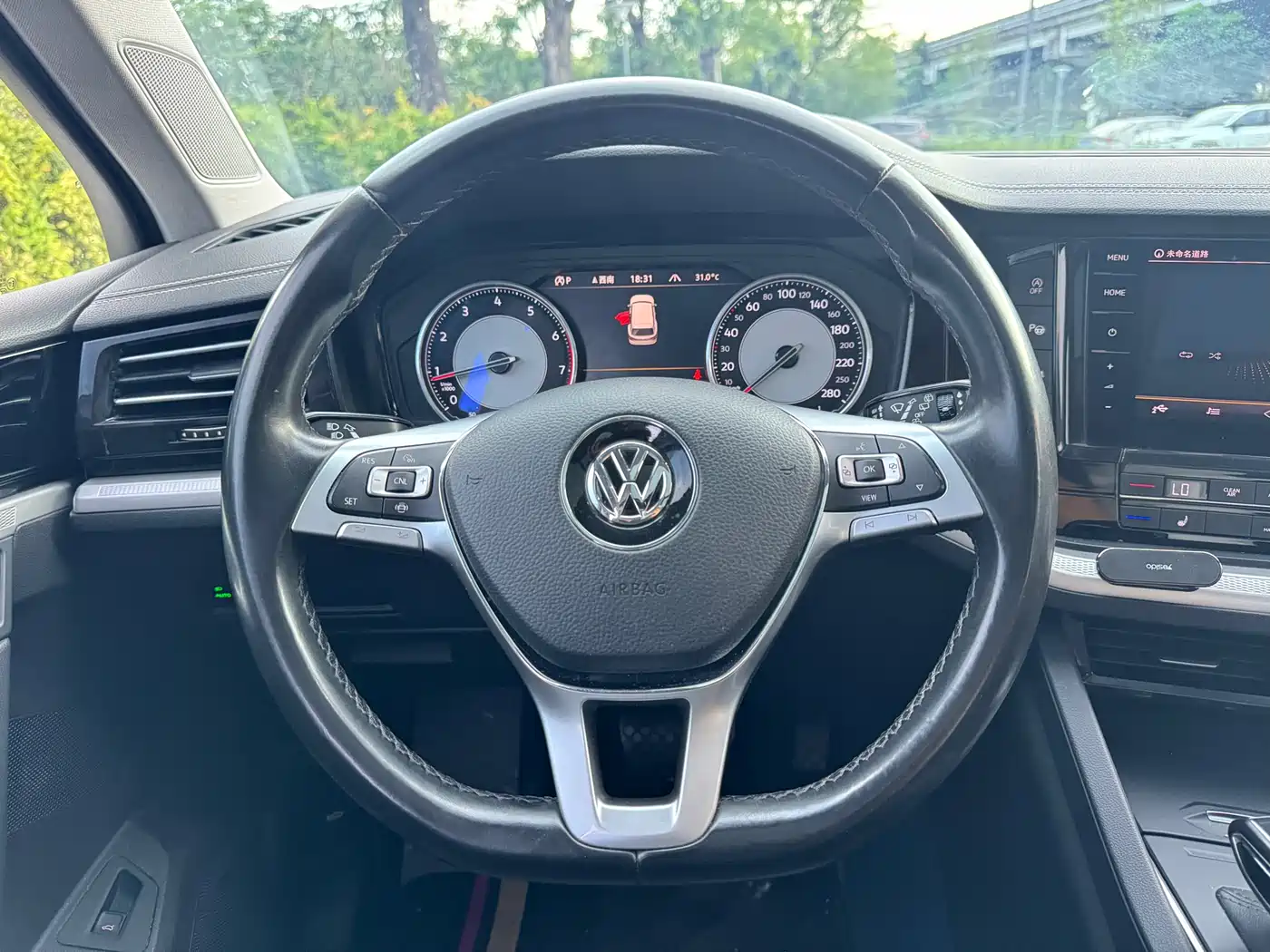 Volkswagen Touareg 2019 2.0TSI Pilot Edition China VI фото 11