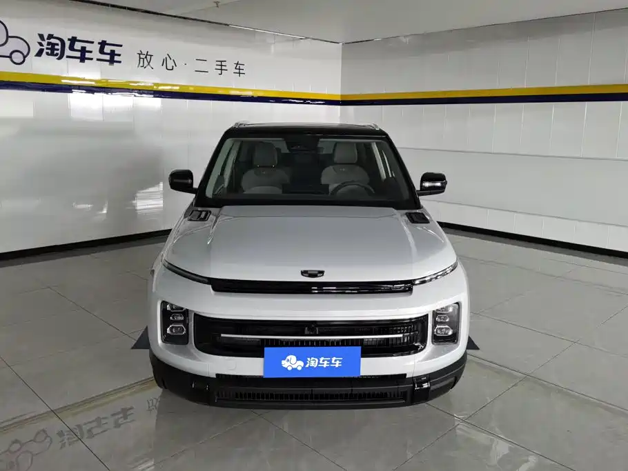 2025 Geely ICON