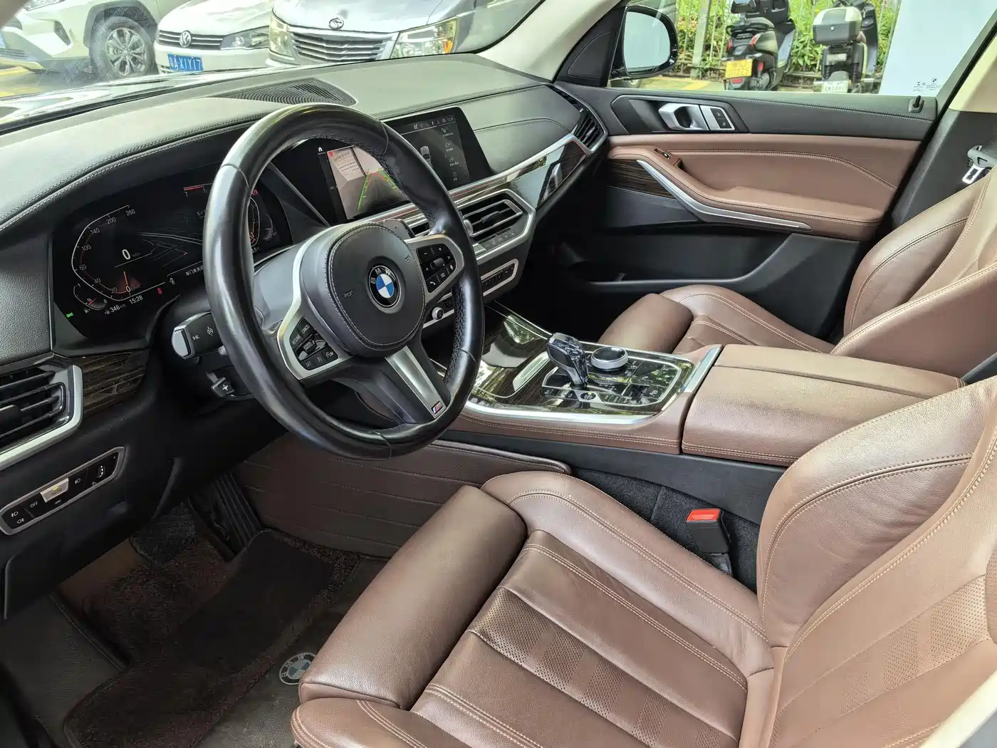 BMW X5 (Import) 2021 xDrive30i M Sport Package фото 14
