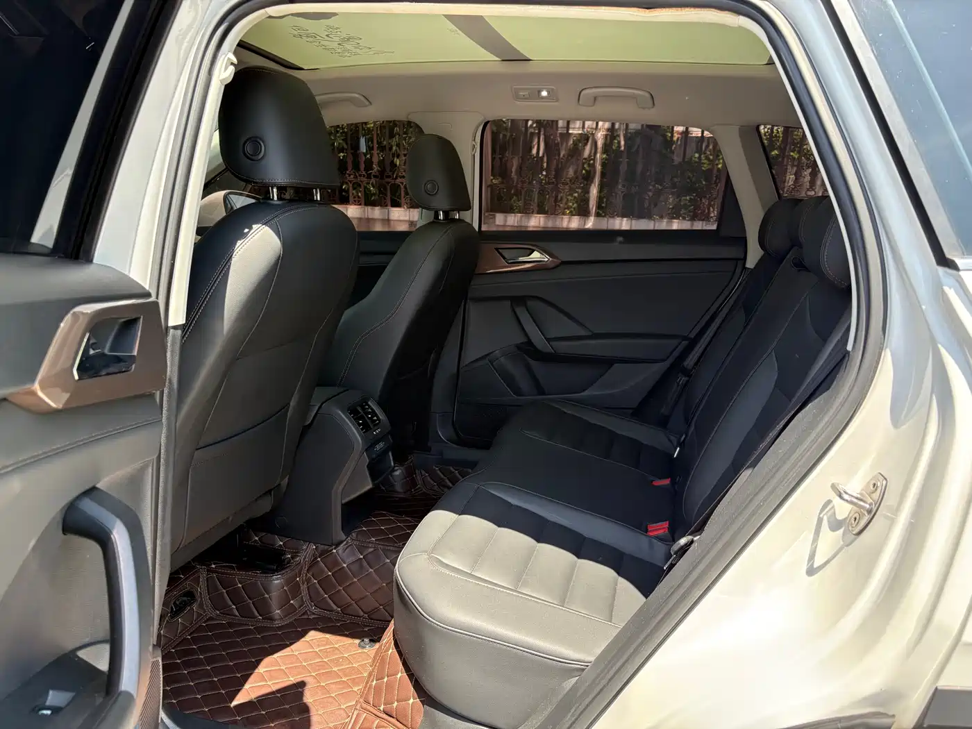 Volkswagen Tharu 2019 330TSI AWD Luxury Edition China VI фото 8