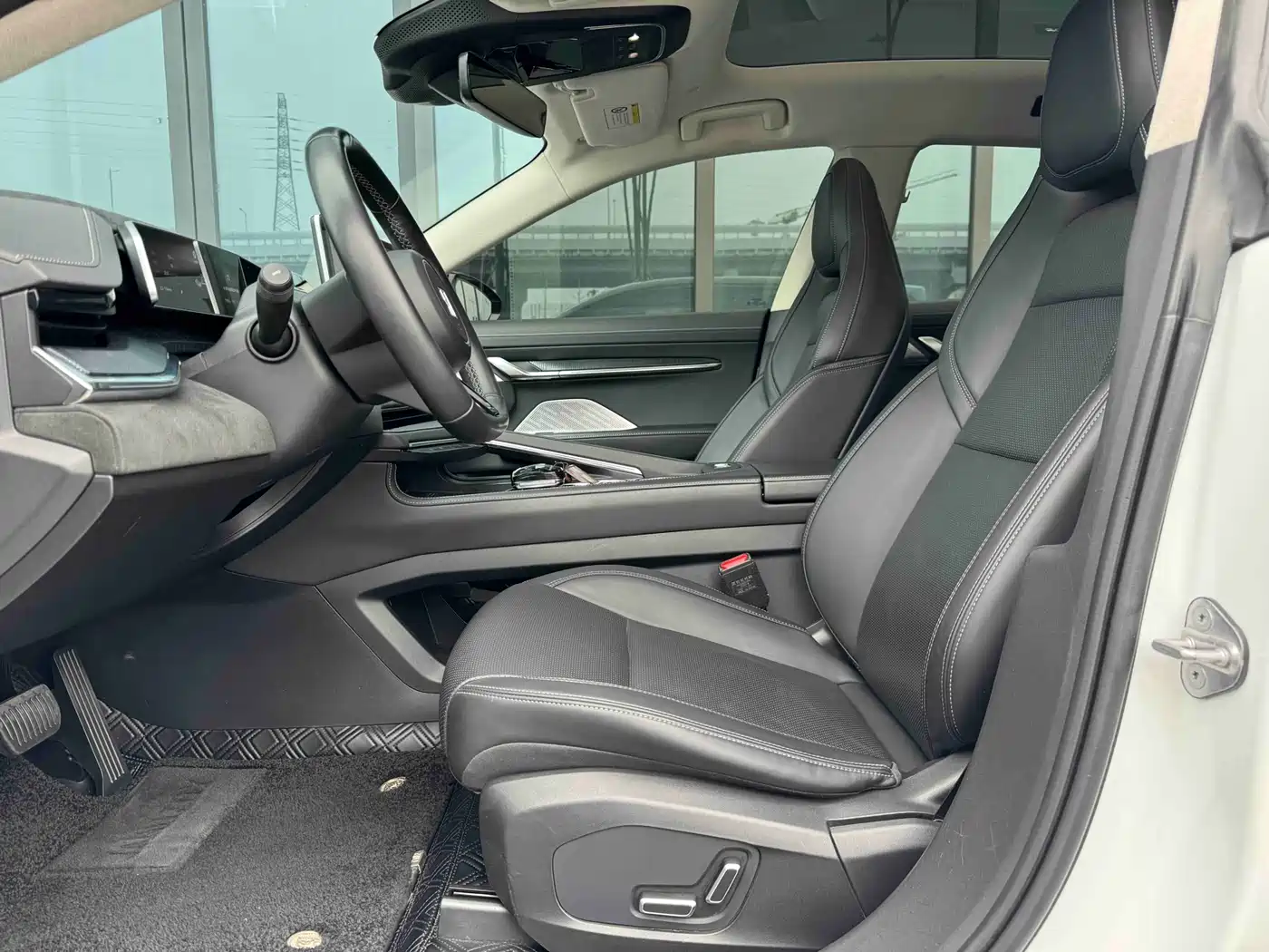 ZEEKR EXTREME KRYPTON 001