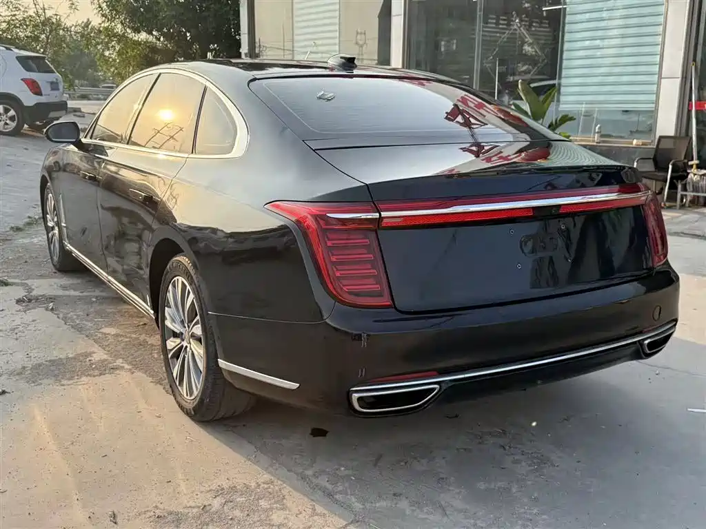 Hongqi H9 2020 2.0T Smart Connection Qi Yue Edition фото 9