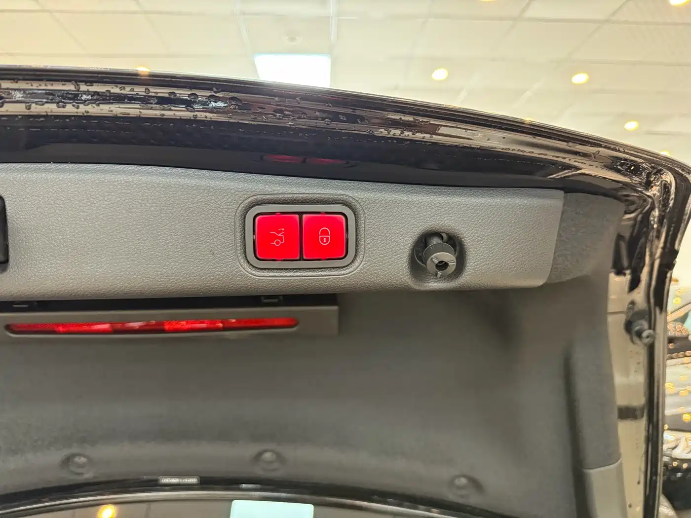 Mercedes-Benz E-Class 2020 E 300 L Luxury Model фото 21