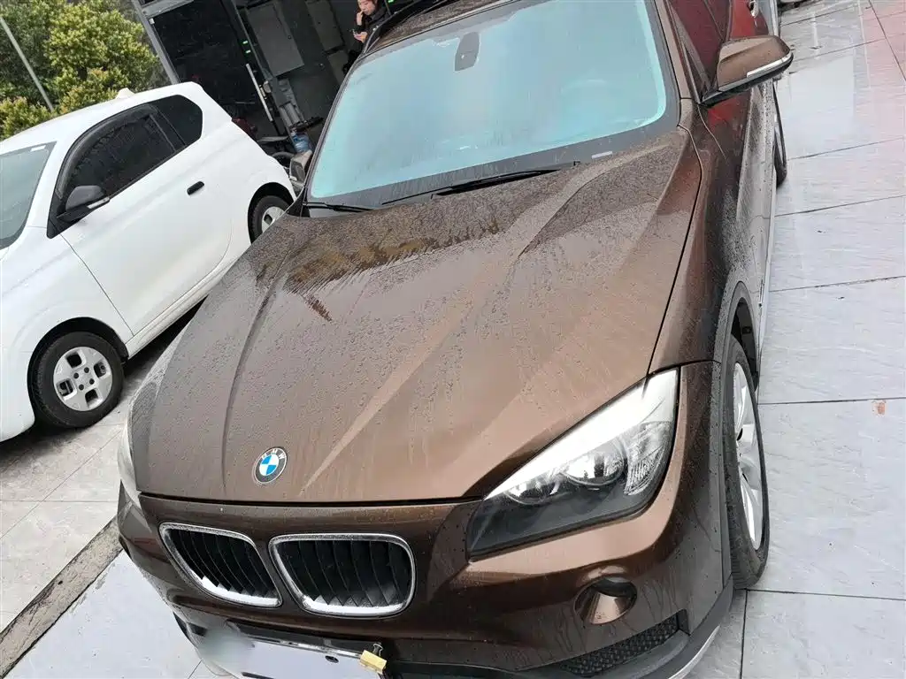 BMW X1 2014 sDrive18i Fashion Edition фото 3