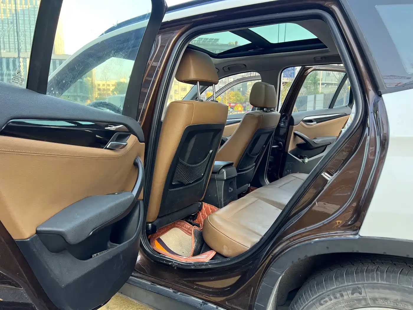 BMW X1 (Import) 2010 xDrive25i фото 11