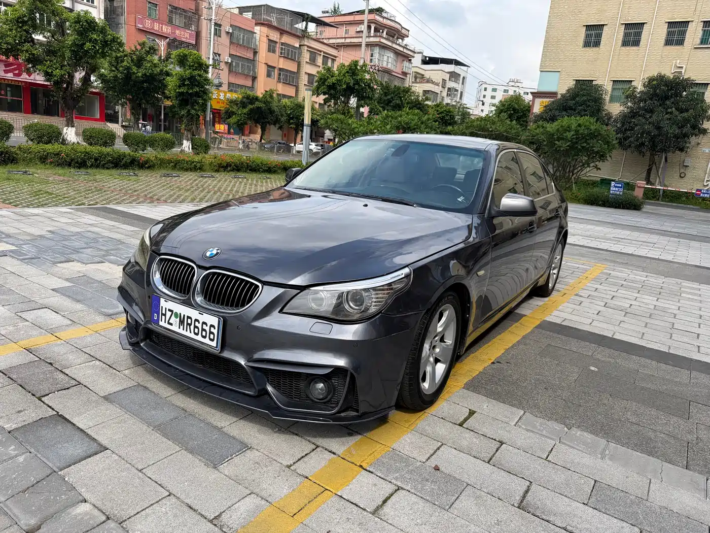 BMW 5 Series 2008 523Li Luxury