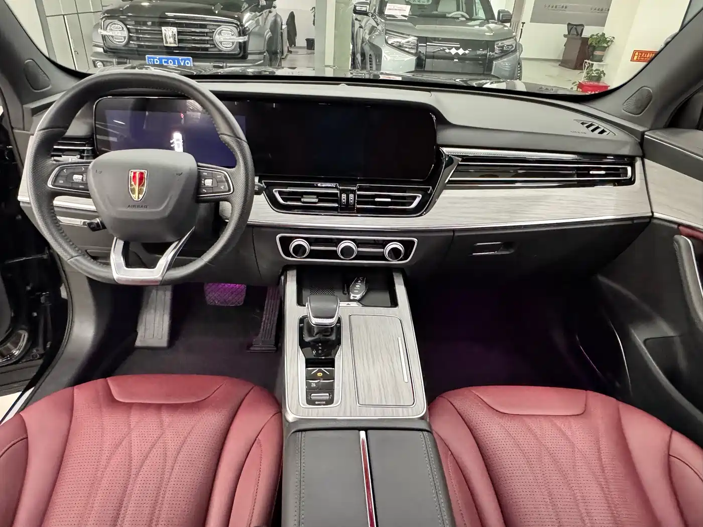 Hongqi HS5 2025 2.0T AWD Mystic Shadow Edition фото 8