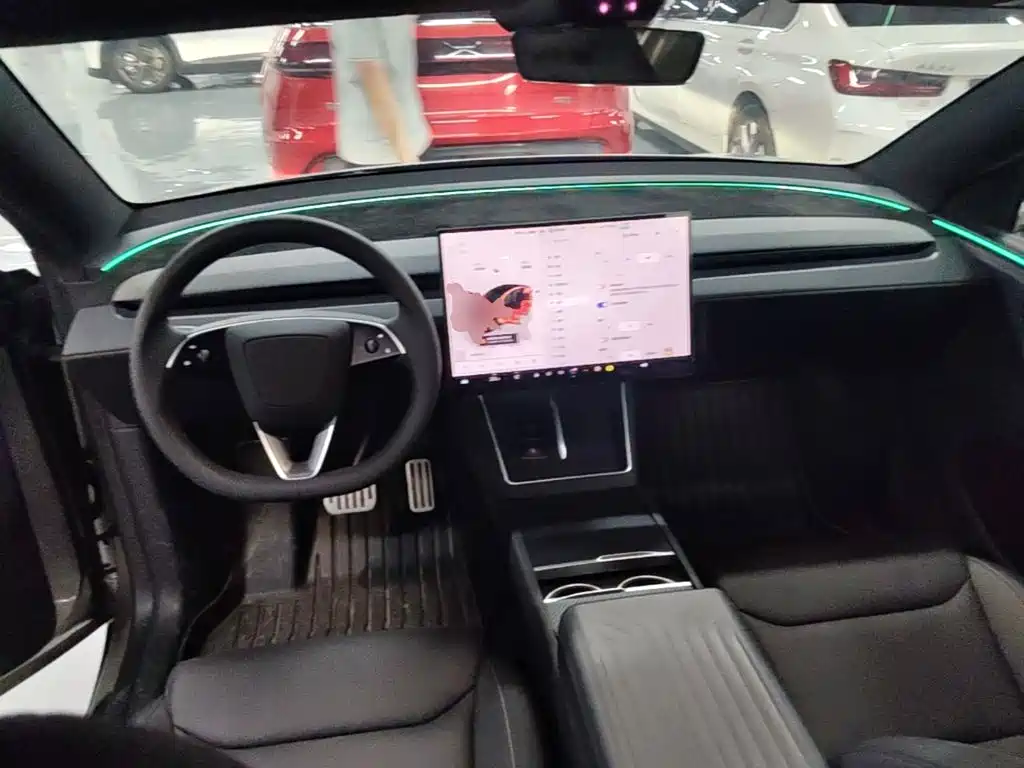 Tesla Model Y L 2025 2025 Facelift Long Range AWD