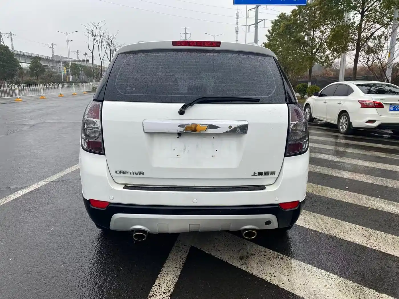 Chevrolet Captiva 2014 2.4L 2WD Urban 7-seater фото 5