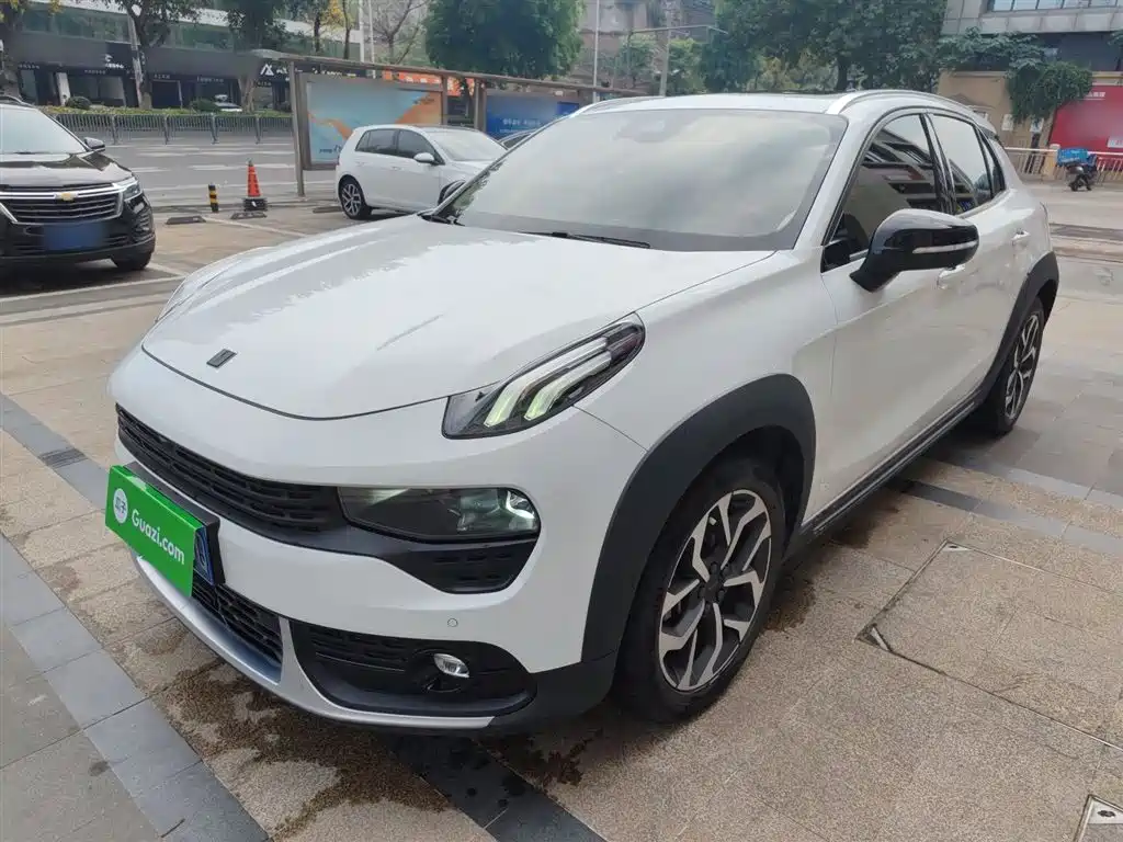 Lynk & Co 02 2018 1.5T DCT 2WD Power Pro Edition China V фото 2