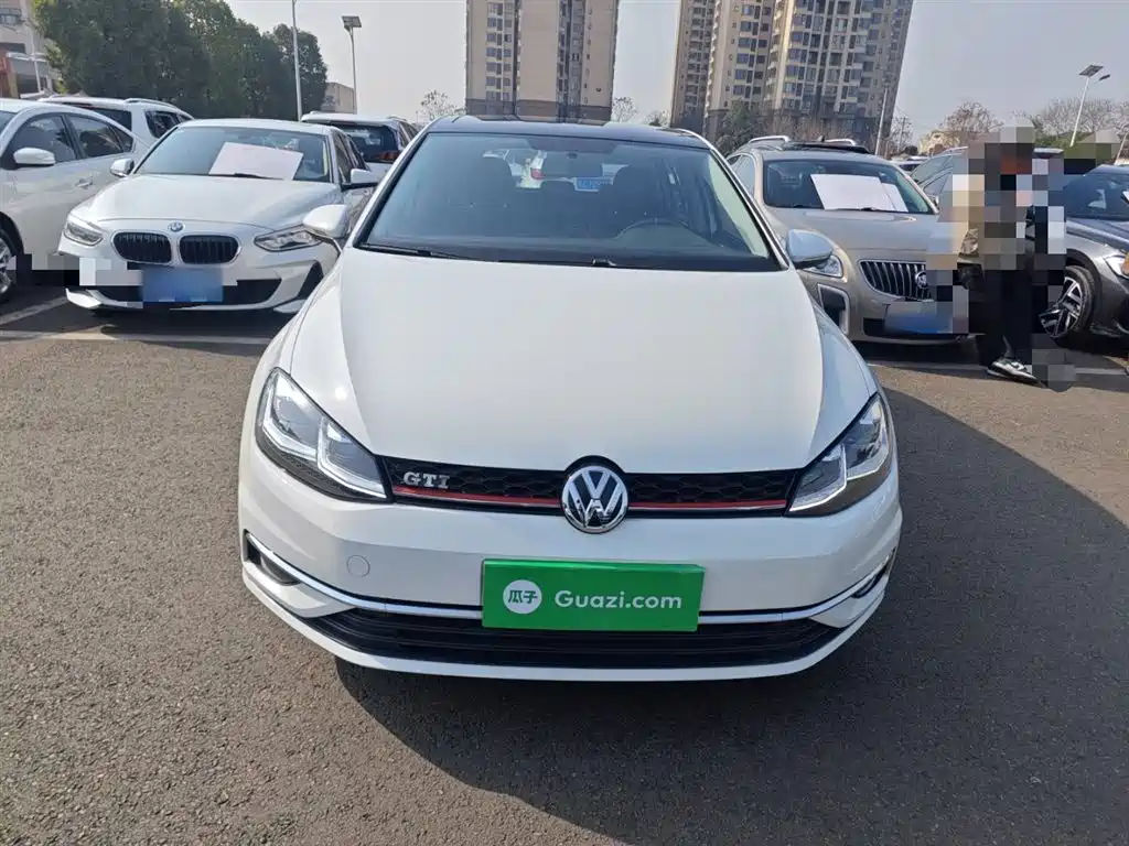 Volkswagen Golf 2018 230TSI Automatic Comfort фото 3