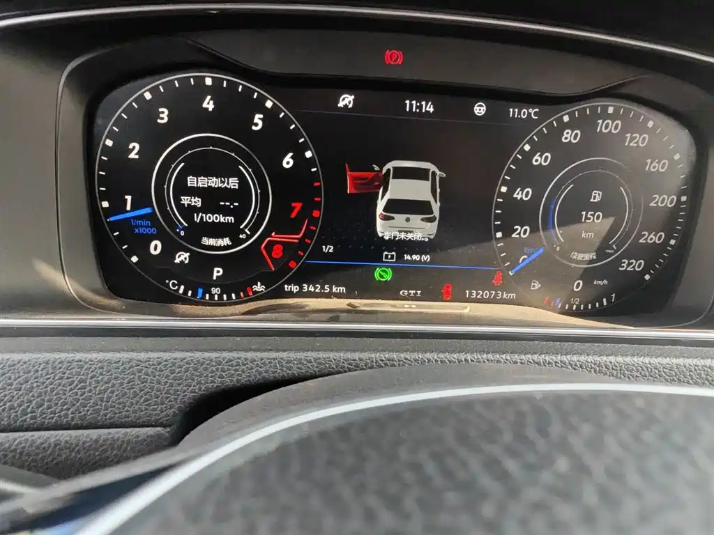 Volkswagen Golf 2018 230TSI Automatic Comfort фото 8
