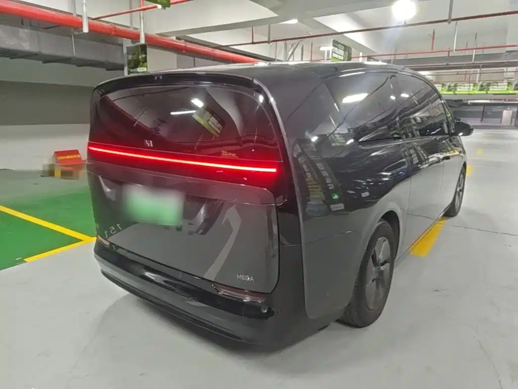 Li Auto MEGA 2024 2024 Ultra