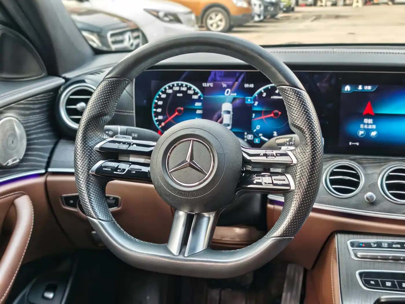 Mercedes-Benz E-Class 2022 Second Facelift E 300 L Sport Luxury фото 13