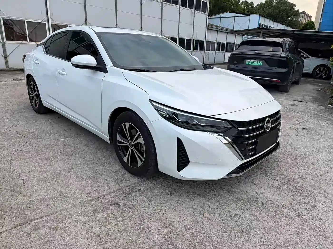 Nissan SYLPHY, миниатюра 2