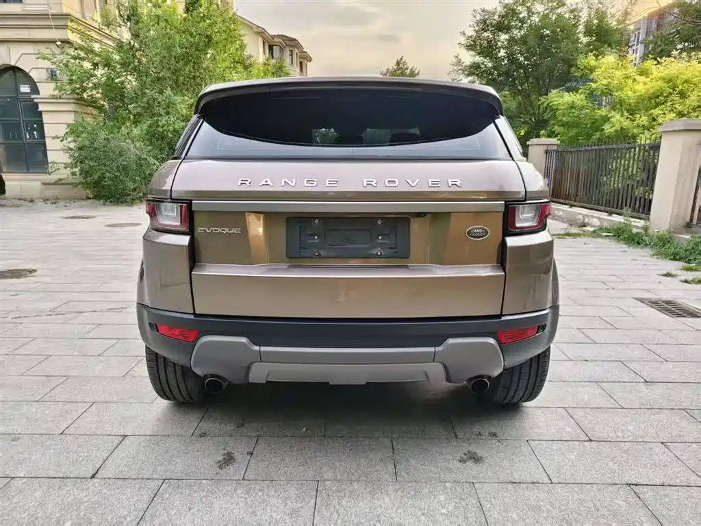 Land Rover Range Rover Evoque 2016 2.0T SE ZhiYao фото 6