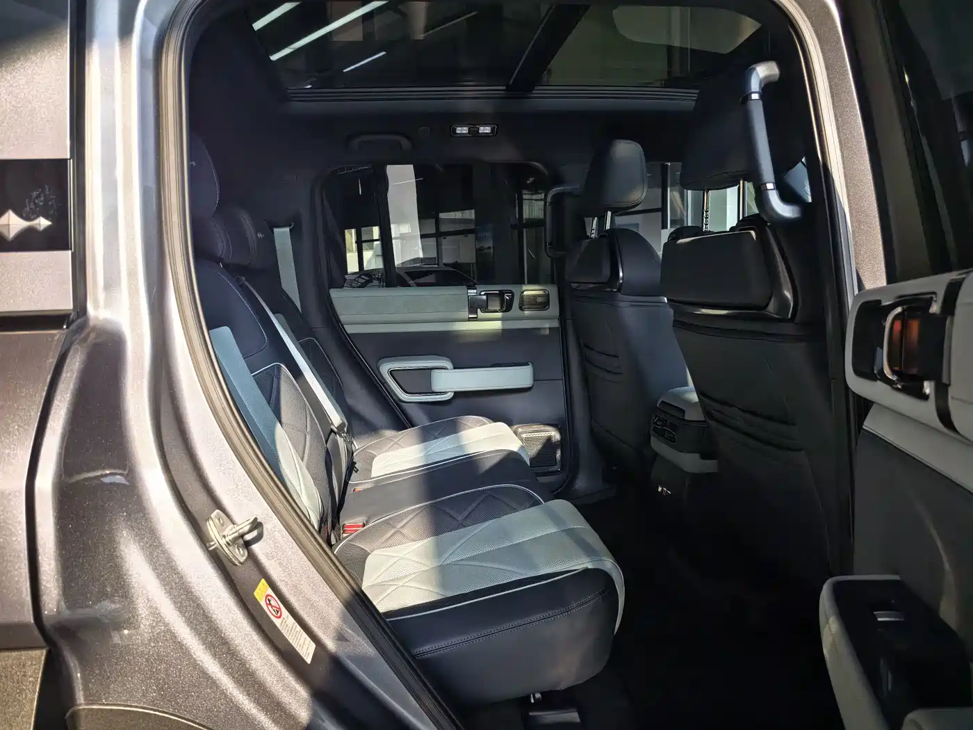 Fang Cheng Bao Leopard 5 2024 2023 Explorer Edition
